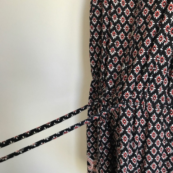 Patterned Romper - Picture 5 of 7